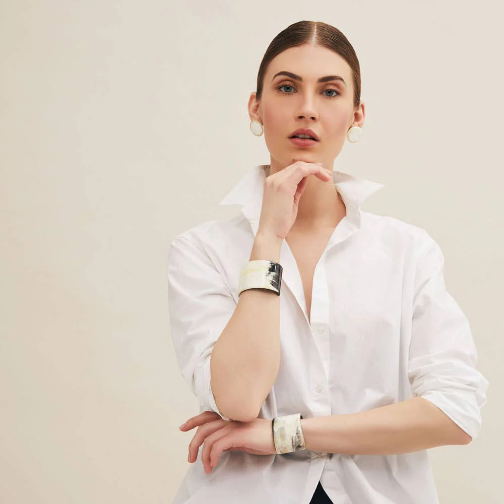 Buffalo horn cuff - White natural - Image 3